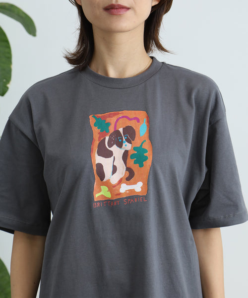 Brittany Spaniel 半袖Tシャツ アダルトの着用イメージ