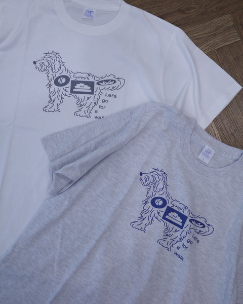 Sumif × NOI Exclusive Order Tee ホワイトと杢グレーを重ねたフラットレイ写真