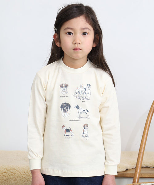 British Dogs 長袖Tシャツ キッズ オフホワイトを着用した女の子