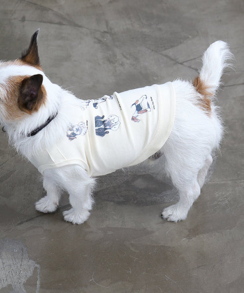 British Dogs タンクトップ ドッグ オフホワイトを着たジャックラッセルテリア