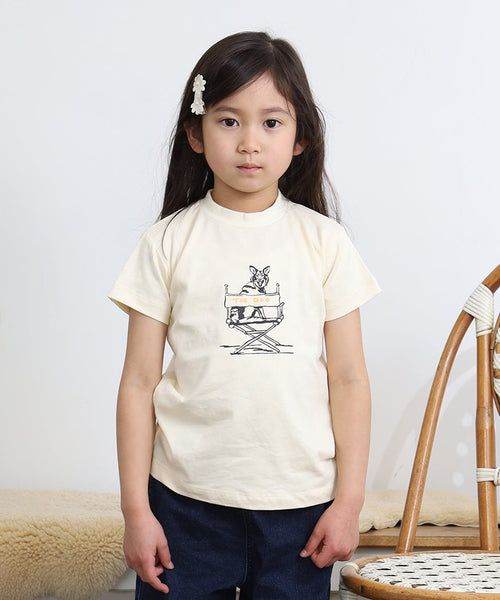 RinTinTin 半袖Tシャツ キッズ オフホワイトを着用した女の子